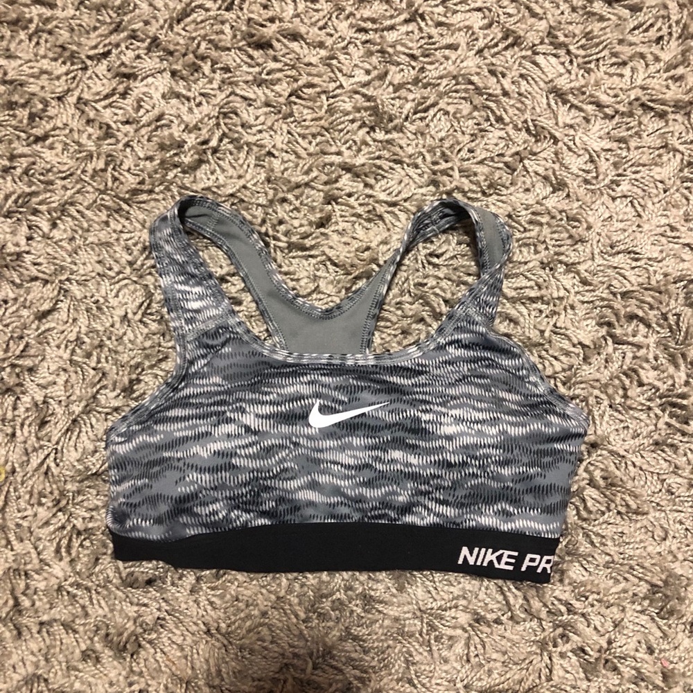 Sports bra